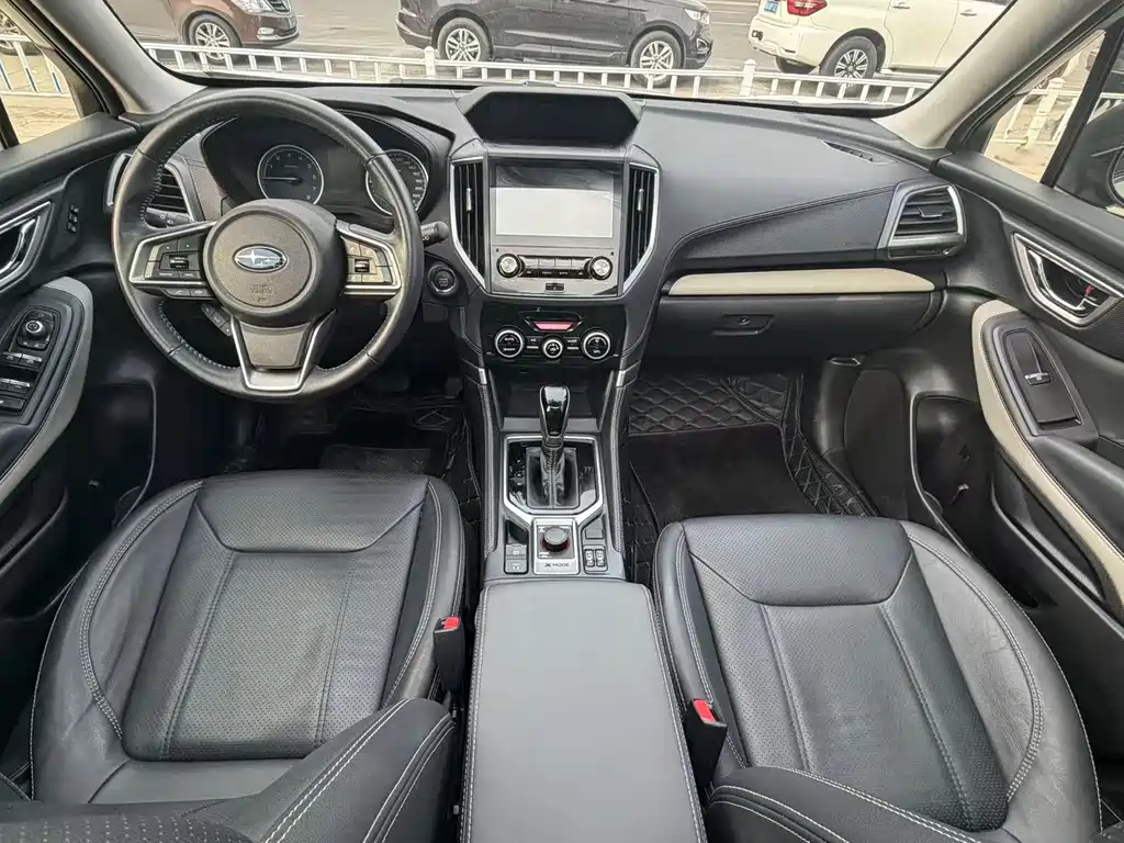 Forester 2022 2.0i AWD Deluxe Edition EyeSight купить на сайте DeffCars