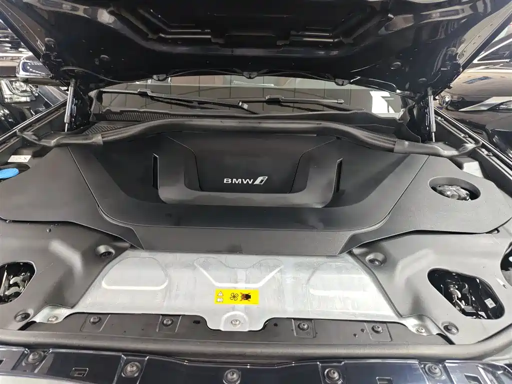 BMW iX3 2022 leading model купить на сайте DeffCars