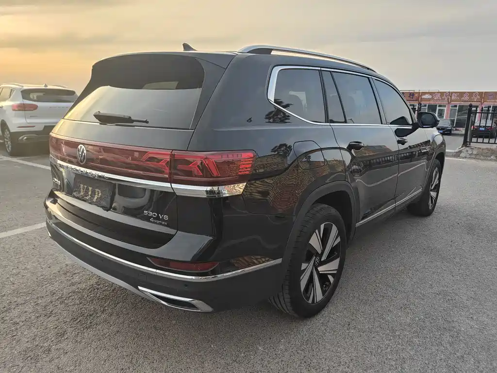 Touron 2024 530 V6 four-wheel drive luxury version купить на сайте DeffCars