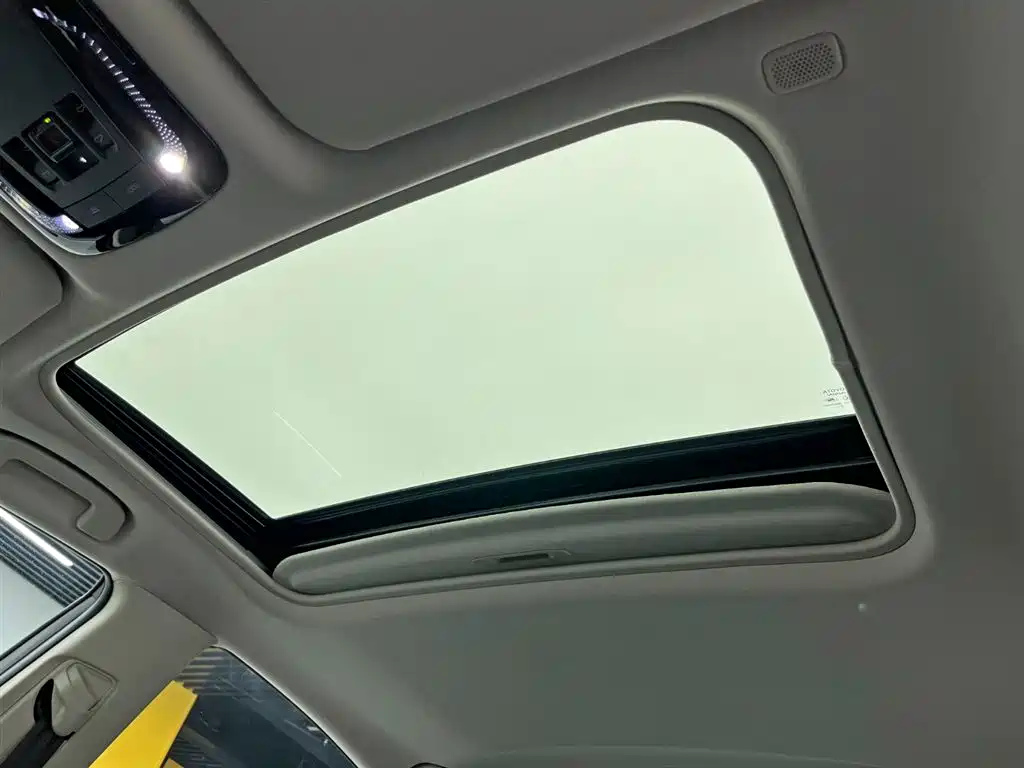 Camry 2026 2.0E Elite Edition купить на сайте DeffCars