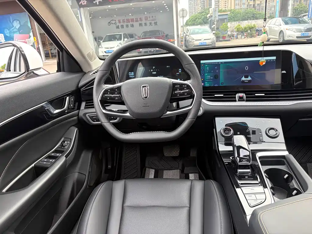 Bestune B70 2023 3rd Generation 1.5T Automatic Enjoyment Edition купить на сайте DeffCars