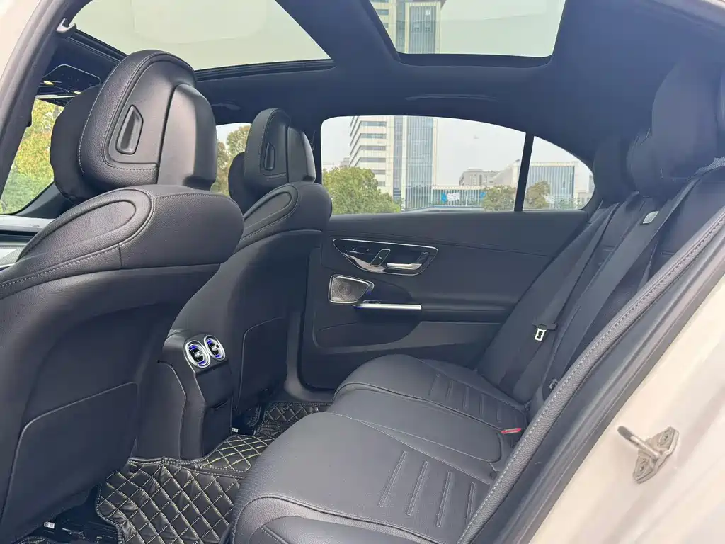 Mercedes-Benz C-Class 2023 C 260 L Haoye Sports Edition купить на сайте DeffCars