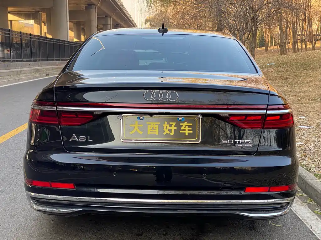 Audi A8 2024 A8L 50 TFSI quattro Premium Selection купить на сайте DeffCars