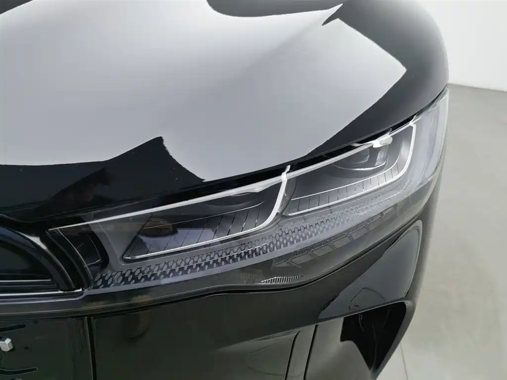 Lincoln Z 2025 2.0T Premium Hybrid Edition купить на сайте DeffCars