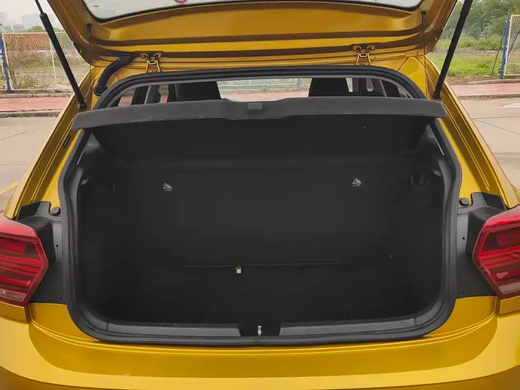 Polo 2019 Plus 1.5L Automatic Panoramic Enjoyment Edition купить на сайте DeffCars