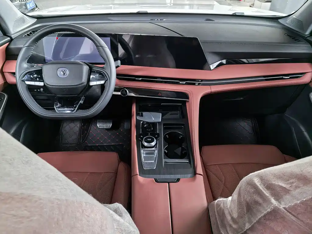 Changan CS75PLUS 2024 third generation championship version 1.5T smart driving and powerful model купить на сайте DeffCars
