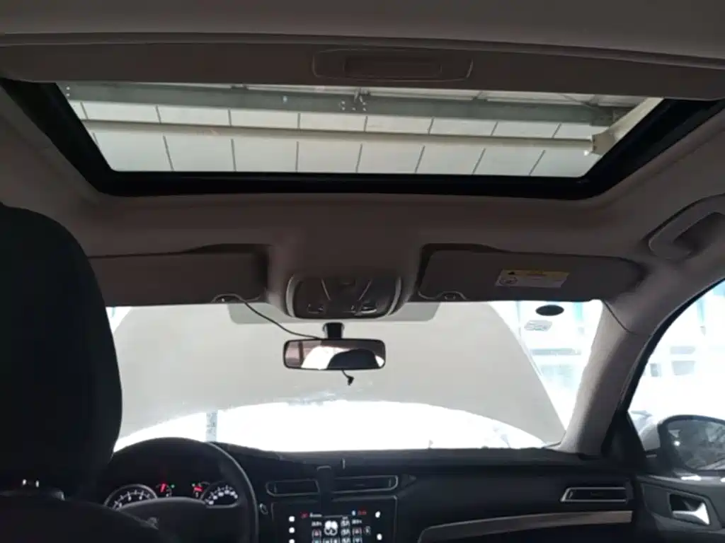 Peugeot 408 2015 1.2T automatic luxury version купить на сайте DeffCars