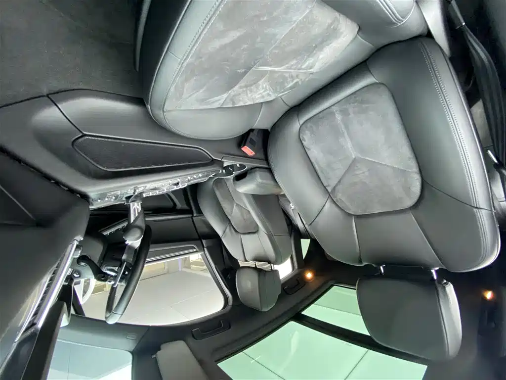 Macan 2017 Macan 2.0T купить на сайте DeffCars