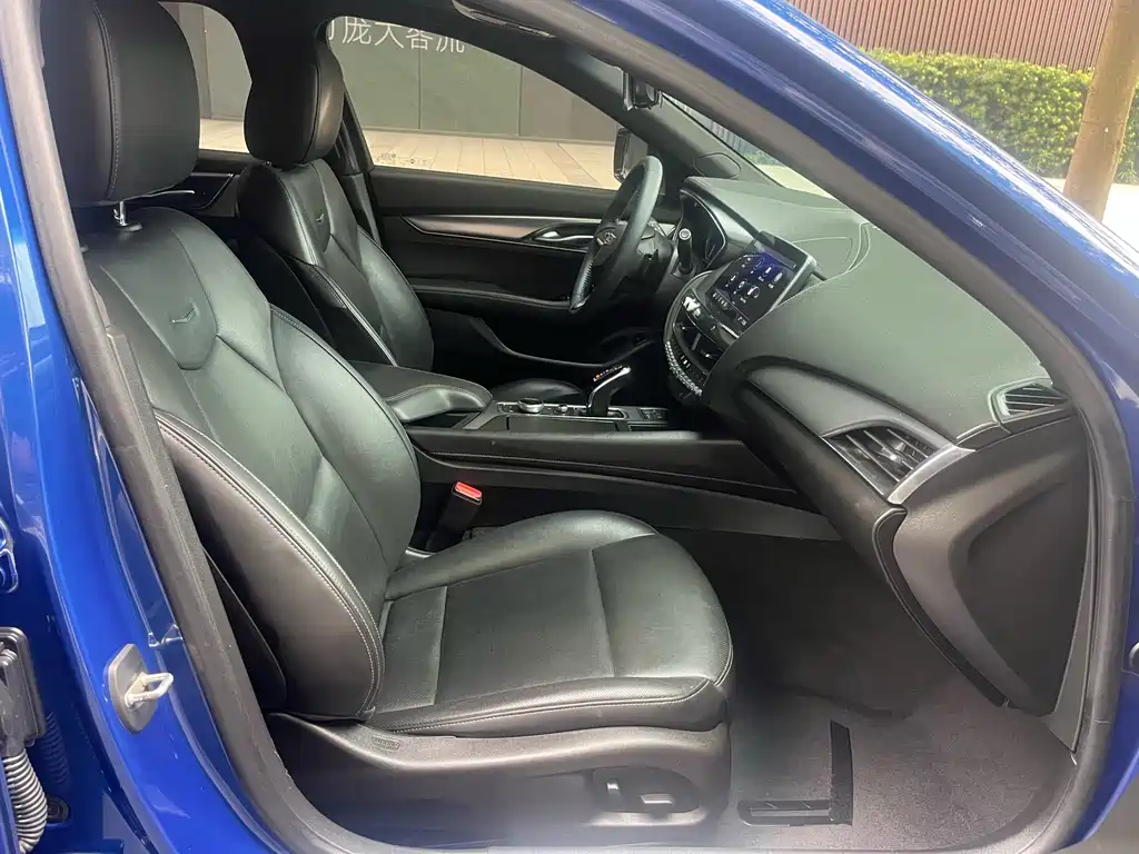 Cadillac CT5 2021 28T luxury model купить на сайте DeffCars
