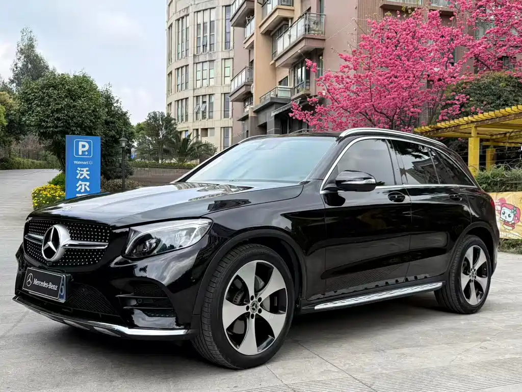 Mercedes-Benz GLC 2018 GLC 300 4MATIC luxury model купить на сайте DeffCars