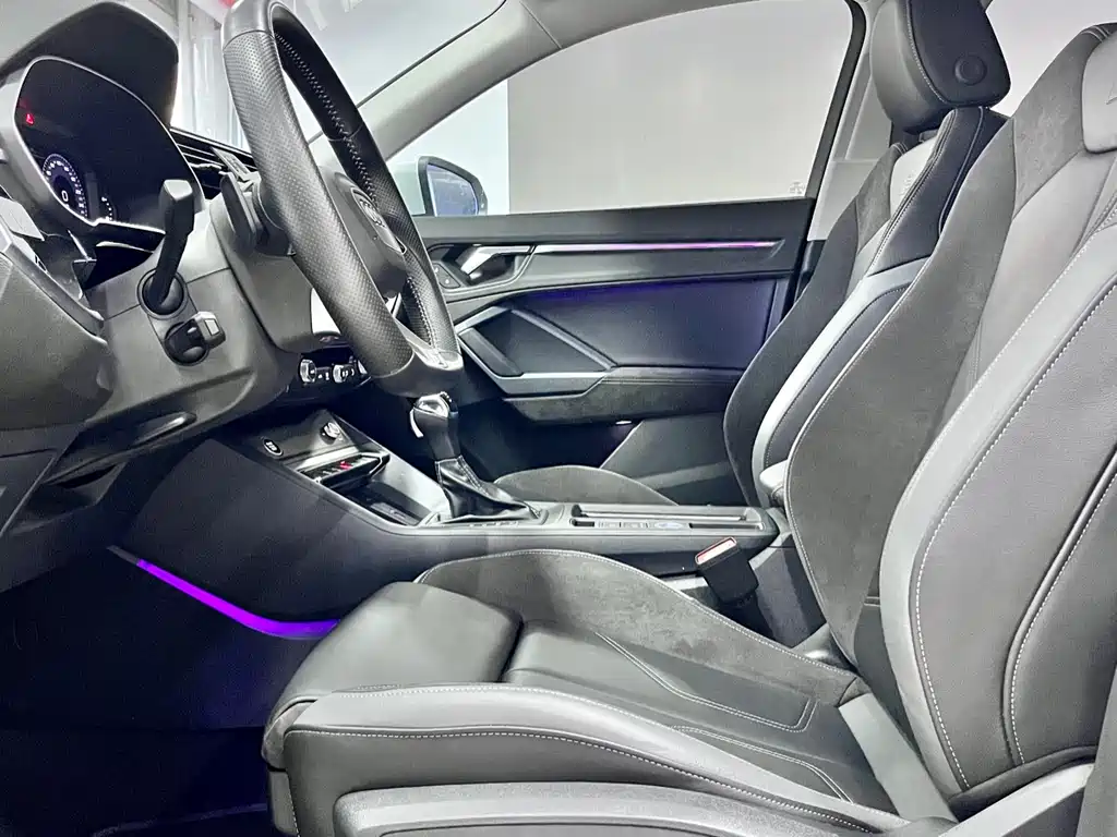 Audi Q3 Sportback 2020 40 TFSI Fashion купить на сайте DeffCars