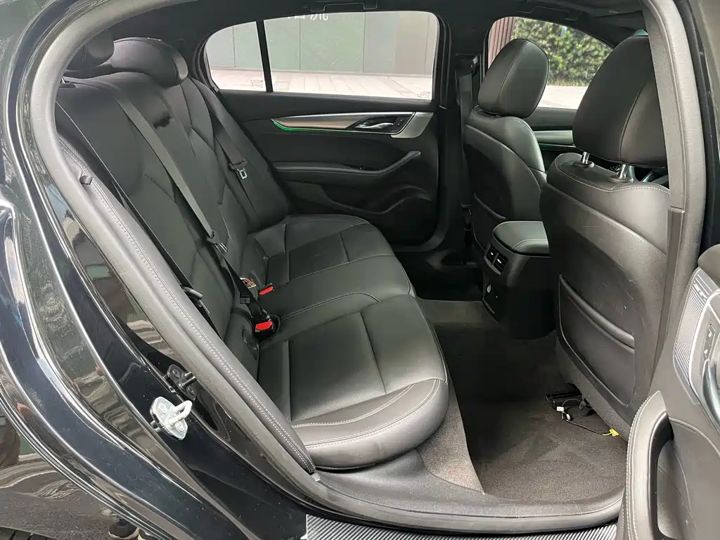 Cadillac CT5 2021 28T luxury model купить на сайте DeffCars