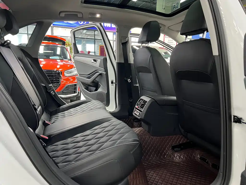 Sagitar 2023 300TSI DSG Super Edition купить на сайте DeffCars