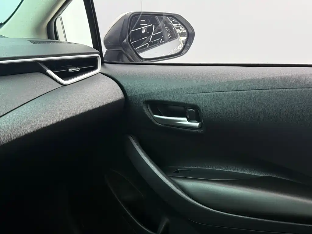 Corolla 2021 1.2T S-CVT Elite PLUS Edition купить на сайте DeffCars