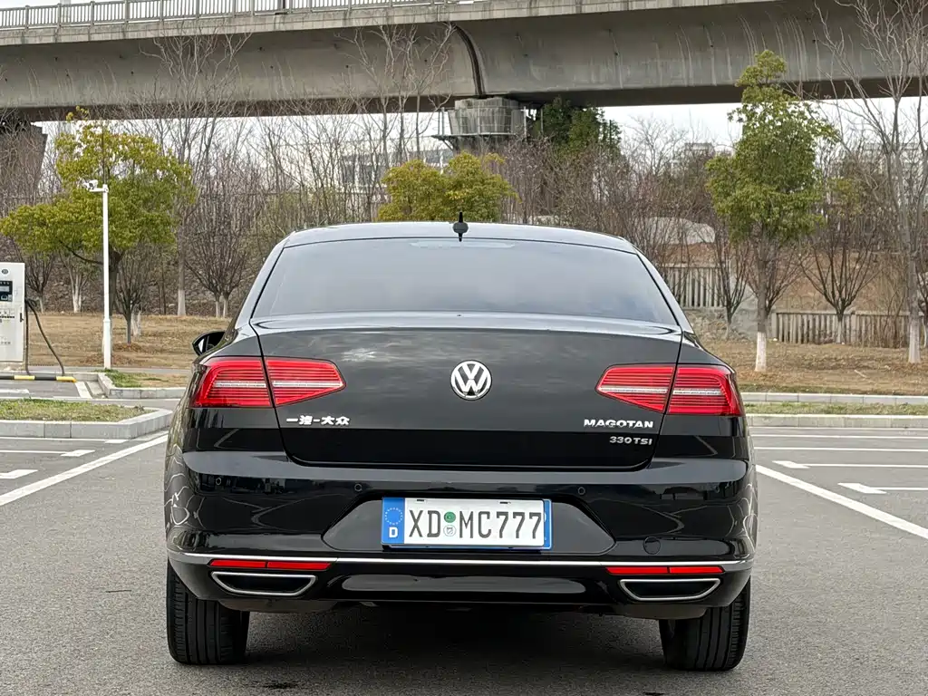 Magotan 2019 330TSI DSG luxury model National V купить на сайте DeffCars