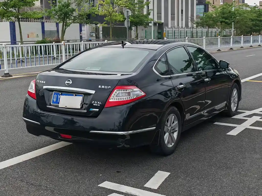 Teana 2011 2.5L XL Leading Edition купить на сайте DeffCars