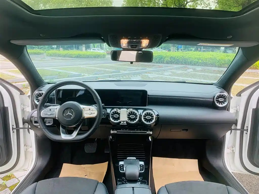 Mercedes-Benz A-Class 2020 A 200 L Sports Sedan купить на сайте DeffCars