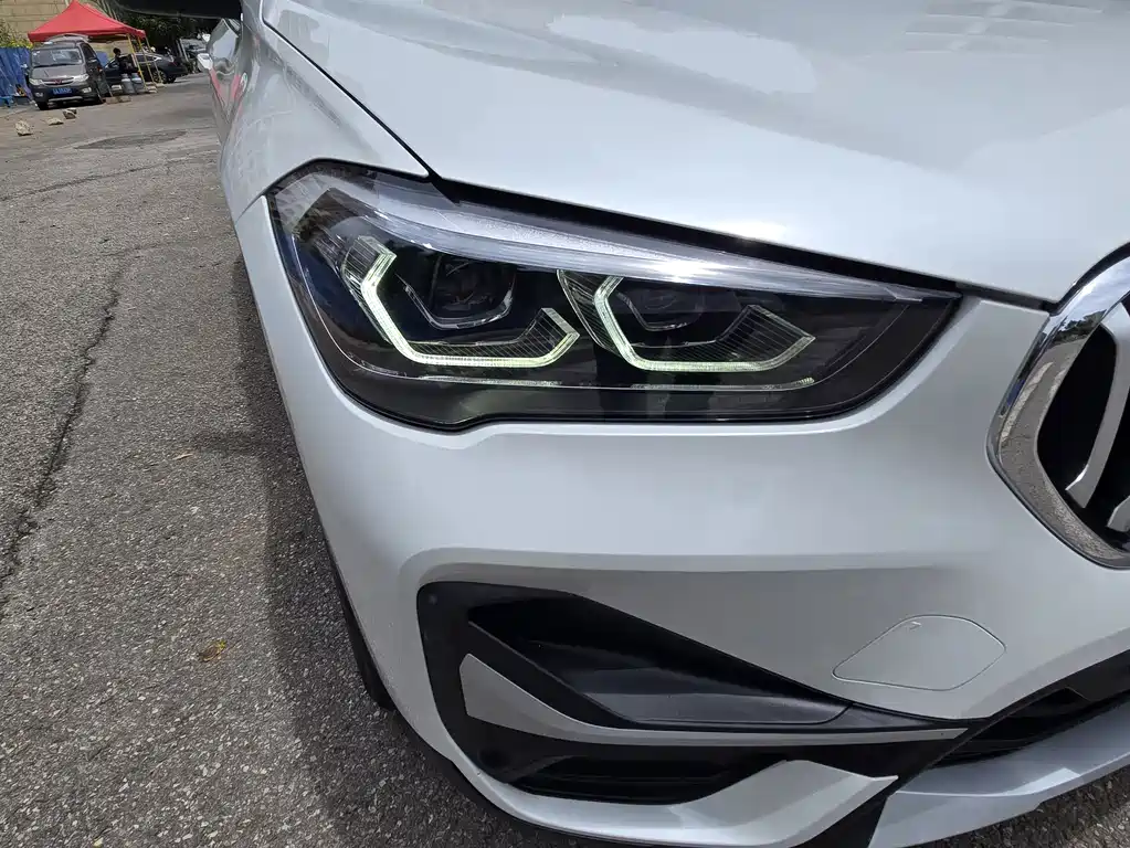 BMW X1 2021 xDrive25Li Exclusive Model купить на сайте DeffCars