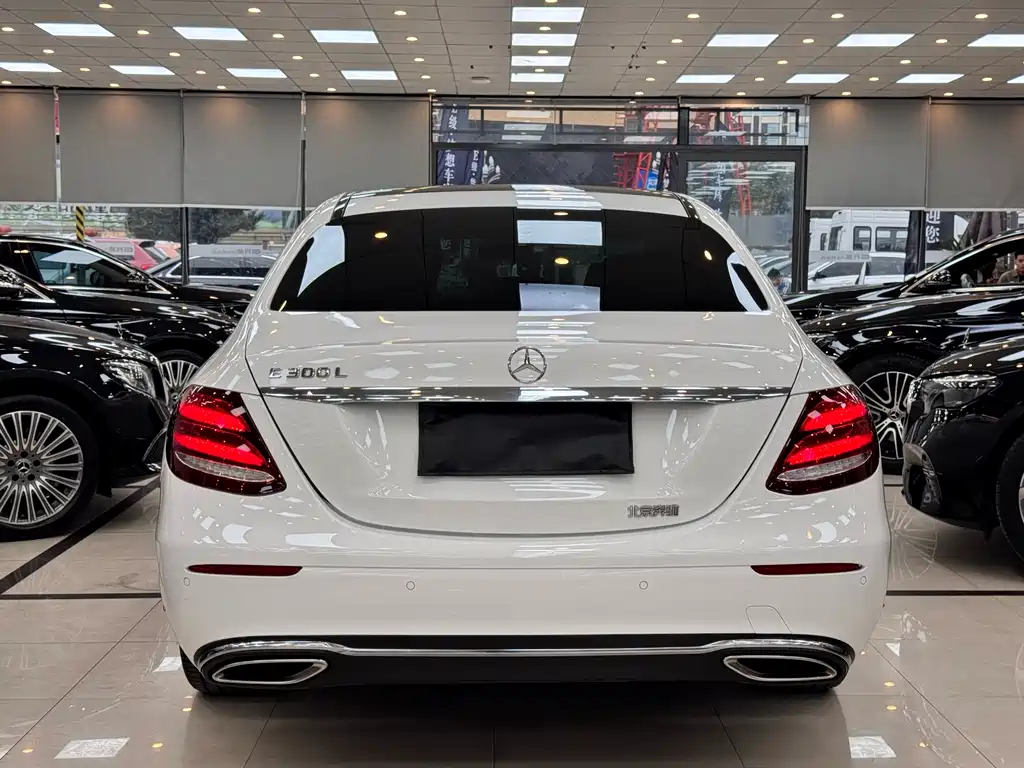 Mercedes-Benz E-Class 2020 E 300 L Fashion купить на сайте DeffCars