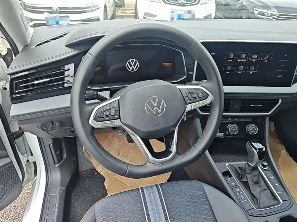 Sagitar 2025 200TSI DSG Flyover Edition купить на сайте DeffCars