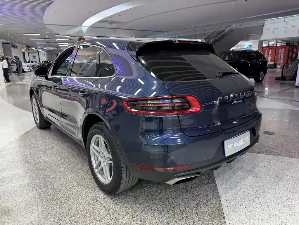 Macan 2016 Macan 2.0T купить на сайте DeffCars