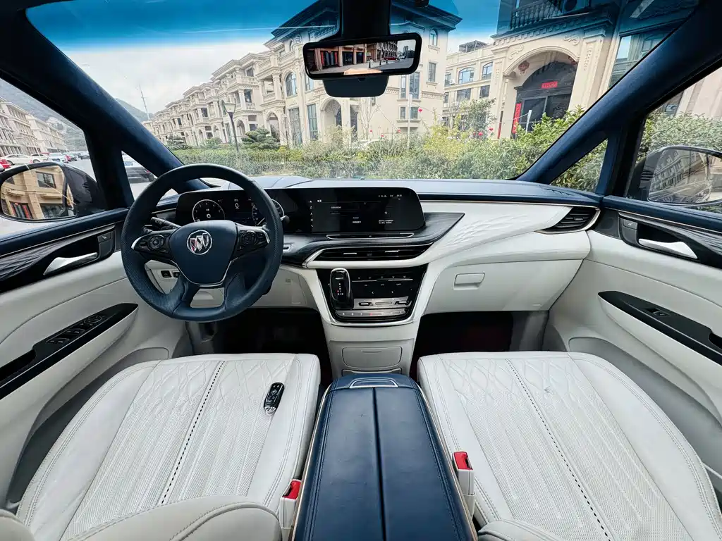 Buick GL8 2021 Avenir Four-seater Premium Edition купить на сайте DeffCars