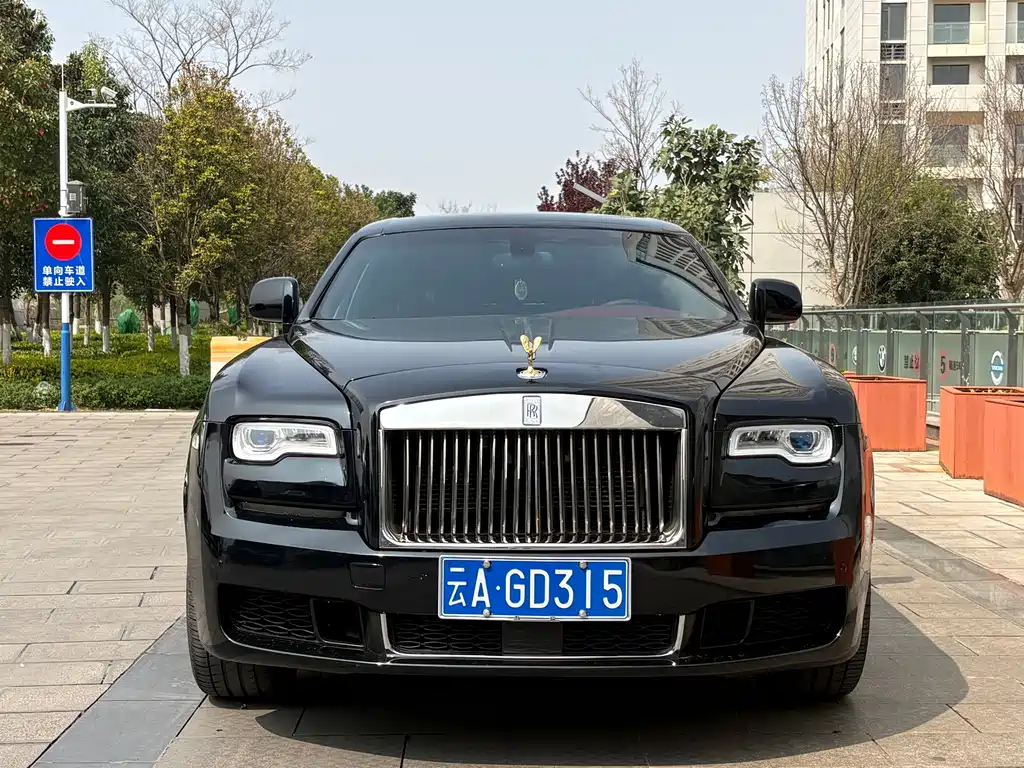 Ghost 2010 6.6T Standard Edition купить на сайте DeffCars