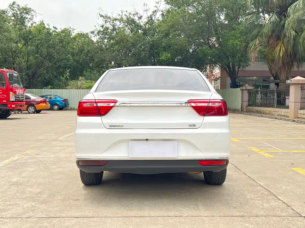 Vision 2018 1.5L Automatic Happiness Edition купить на сайте DeffCars