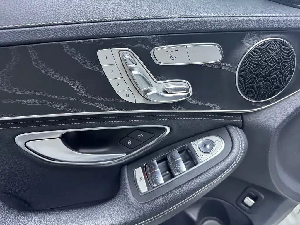 Mercedes-Benz C-Class 2020 C 260 L Sports Edition купить на сайте DeffCars