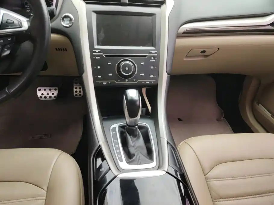 Mondeo 2013 2.0L GTDi200 Fashion Model купить на сайте DeffCars