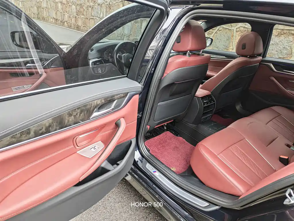 BMW 5 Series 2022 525Li M Sports Package купить на сайте DeffCars