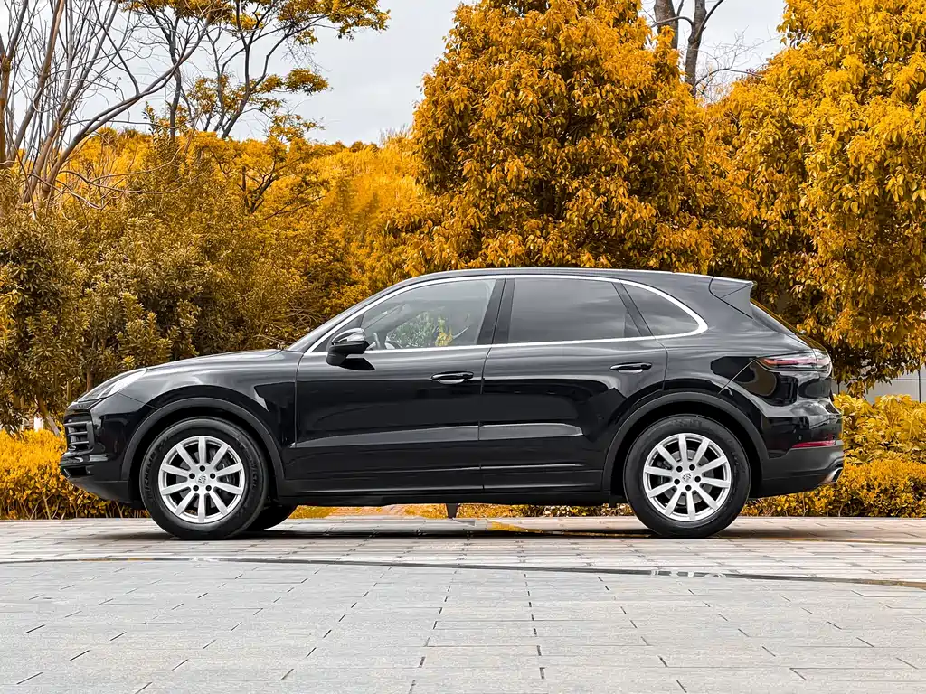 Cayenne 2023 Cayenne 3.0T купить на сайте DeffCars