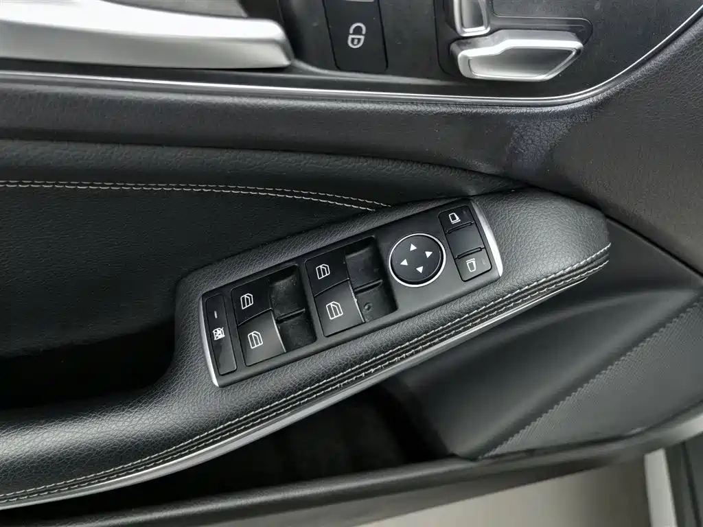 Mercedes-Benz GLA 2018 GLA 200 Dynamic купить на сайте DeffCars