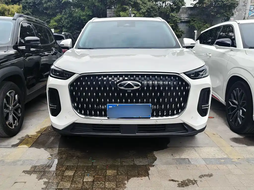 Tiggo 8L 2024 2.0T two-wheel drive luxury version 7 seats купить на сайте DeffCars