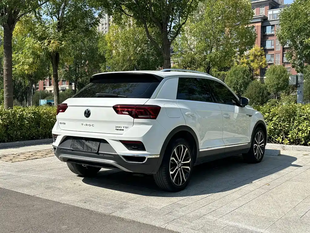 T-ROC 2021 facelift 280TSI DSG four-wheel drive luxury smart connected version купить на сайте DeffCars