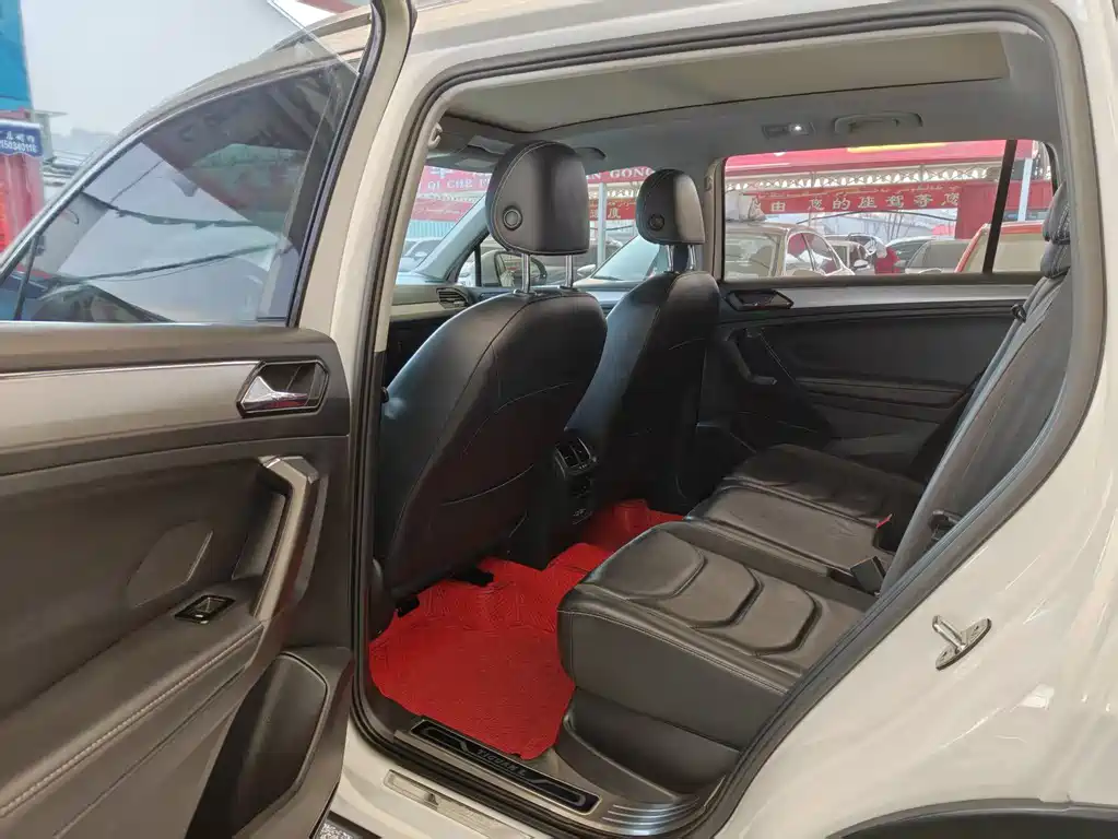 Tiguan L 2019 380TSI automatic four-wheel drive smart luxury version National V купить на сайте DeffCars