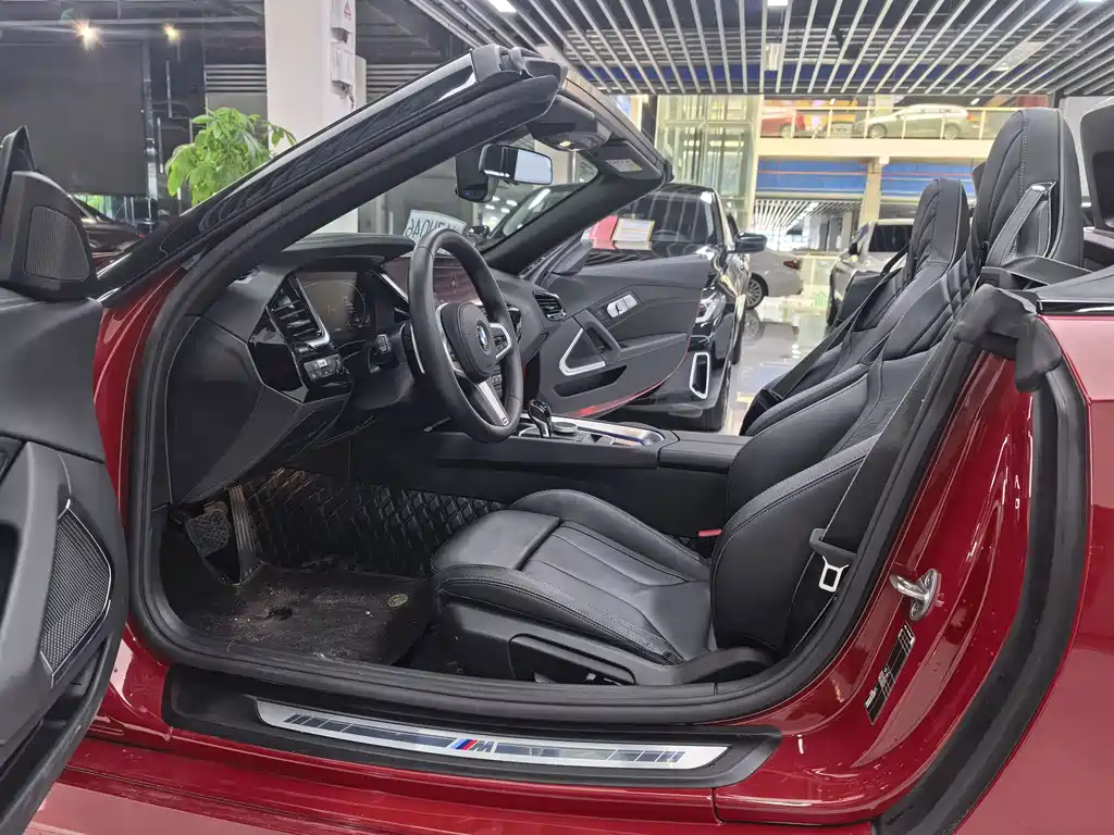 BMW Z4 2023 sDrive 25i M Sports Package купить на сайте DeffCars