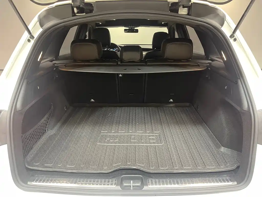 Mercedes-Benz GLC 2022 facelift second GLC 260 L 4MATIC dynamic version купить на сайте DeffCars