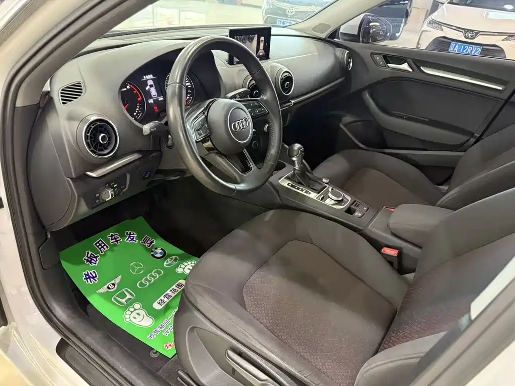 Audi A3 2016 Sportback 35 TFSI Enterprising купить на сайте DeffCars