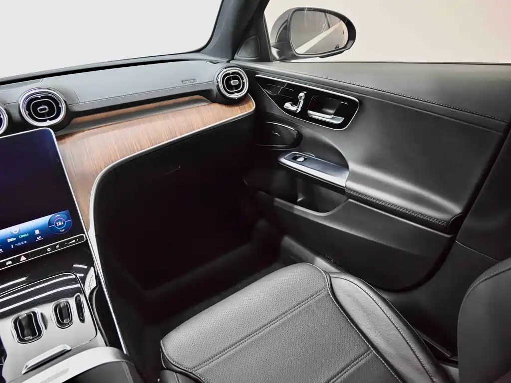 Mercedes-Benz C-Class 2022 C 260 L купить на сайте DeffCars