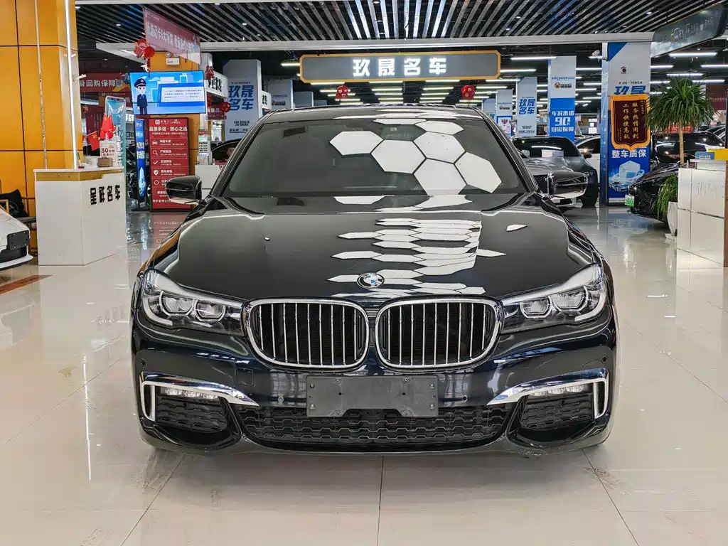 BMW 7 Series 2018 730Li Leading M Sports Package купить на сайте DeffCars