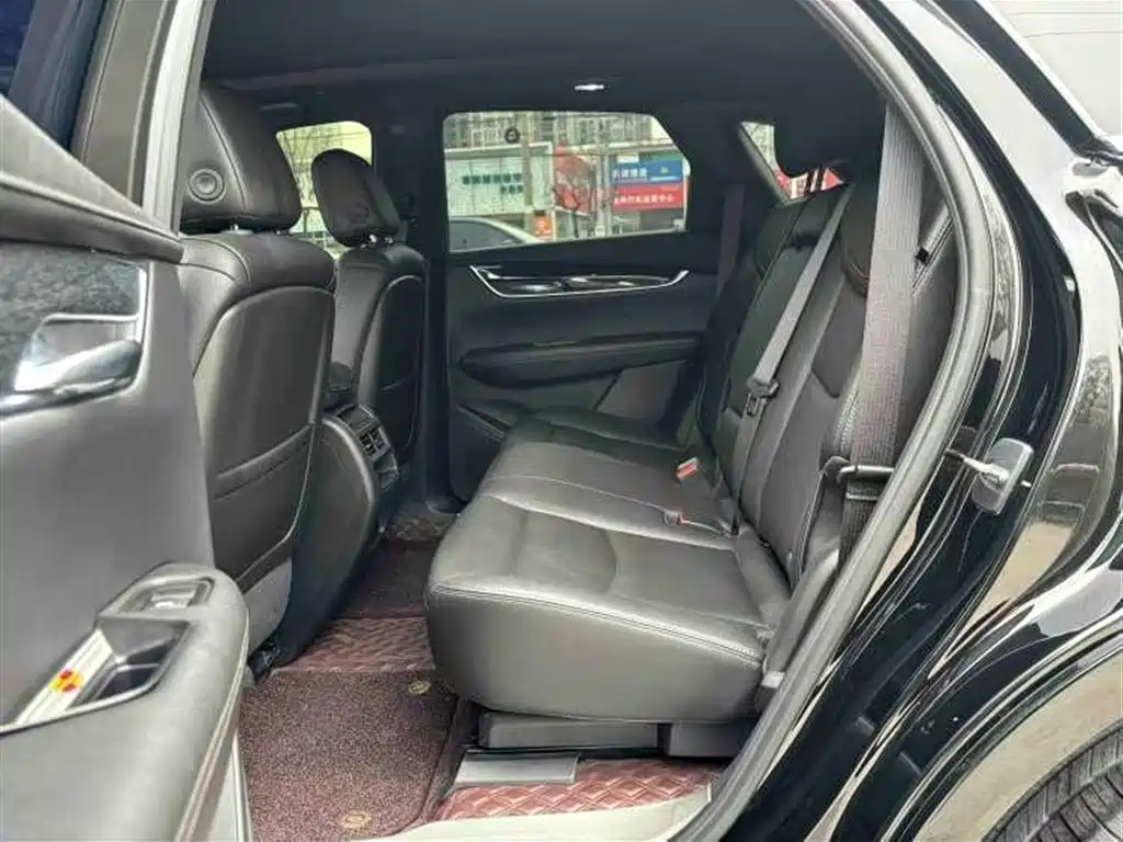 Cadillac XT5 2022 2.0T two-wheel drive luxury model купить на сайте DeffCars