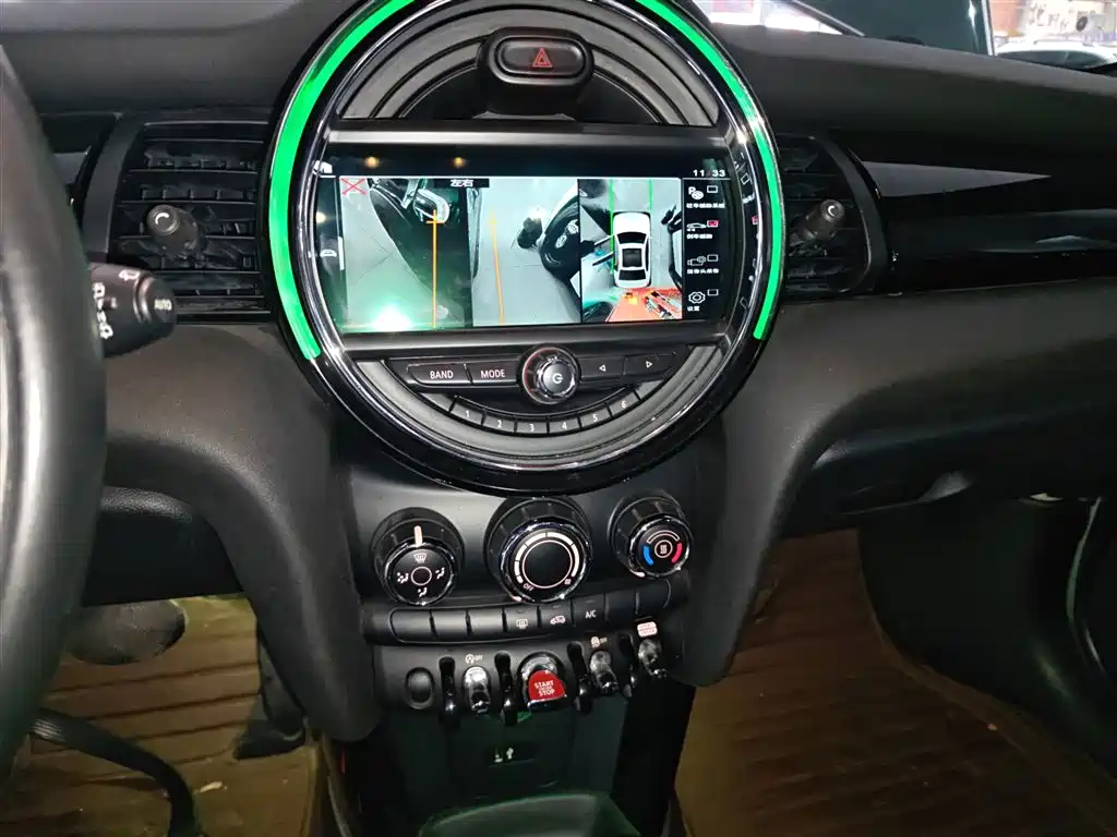 MINI 2018 1.5T COOPER Classic Five-Door Edition купить на сайте DeffCars