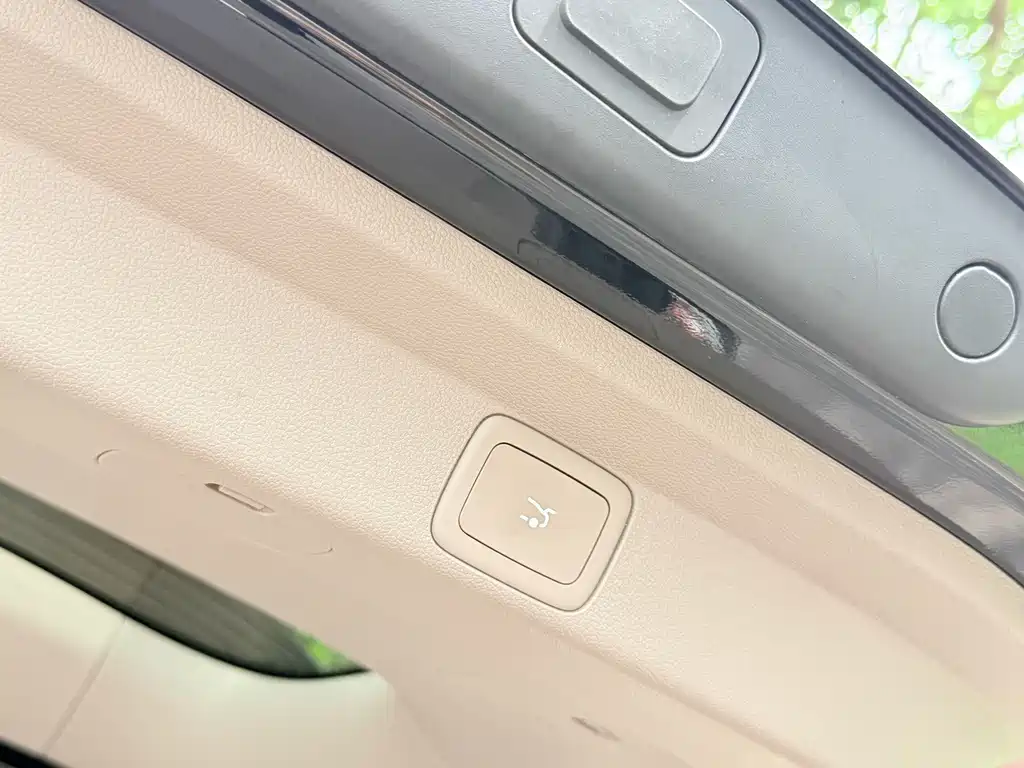 Zhiji LS9 2026 52 Ultra купить на сайте DeffCars