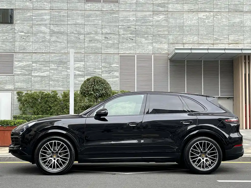 Cayenne 2019 Cayenne 3.0T купить на сайте DeffCars