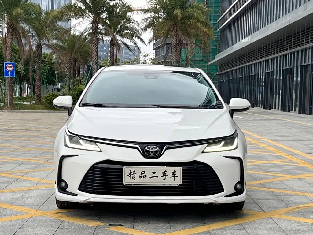 Corolla 2019 1.2T S-CVT GL-i Deluxe Edition купить на сайте DeffCars