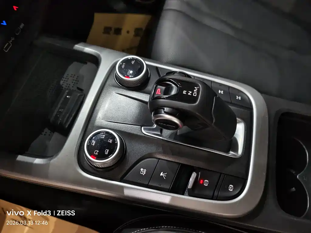 Tank 300 2023 Off-Road Version 2.0T Conqueror купить на сайте DeffCars