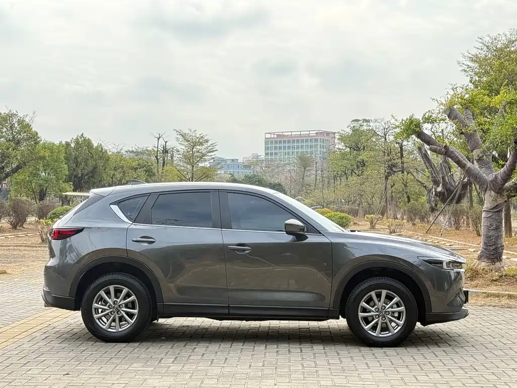Mazda CX-5 2025 2.0L automatic two-wheel drive comfort model купить на сайте DeffCars