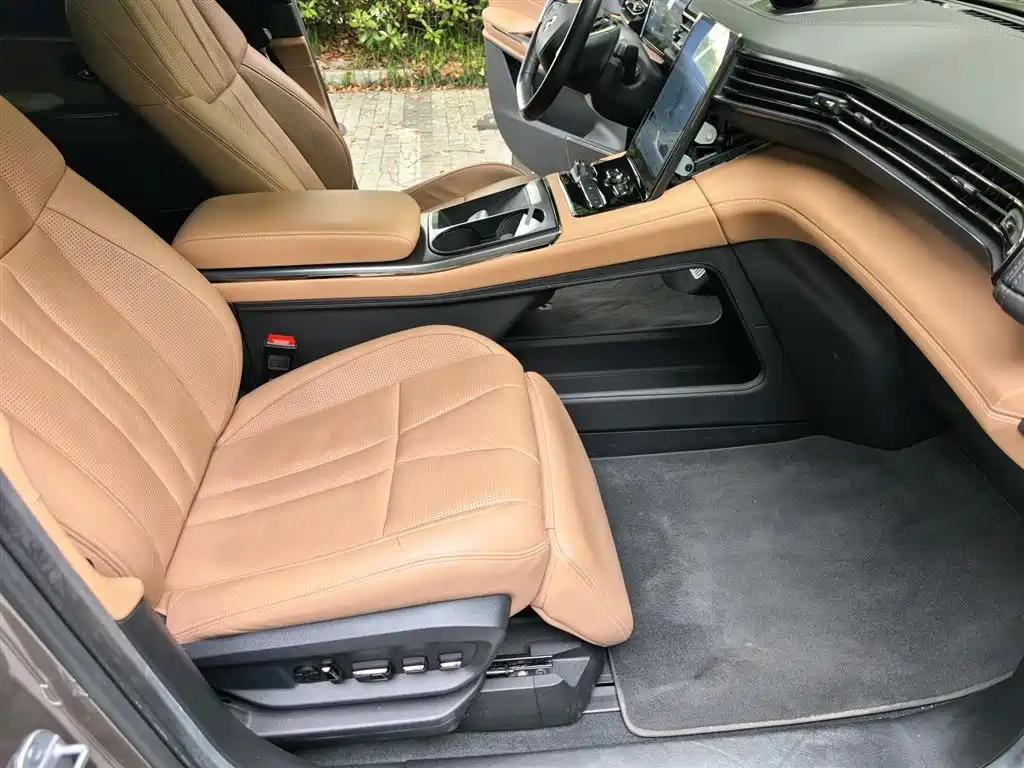 NIO ES8 2020 415KM Signature Edition Six-Seater Edition купить на сайте DeffCars