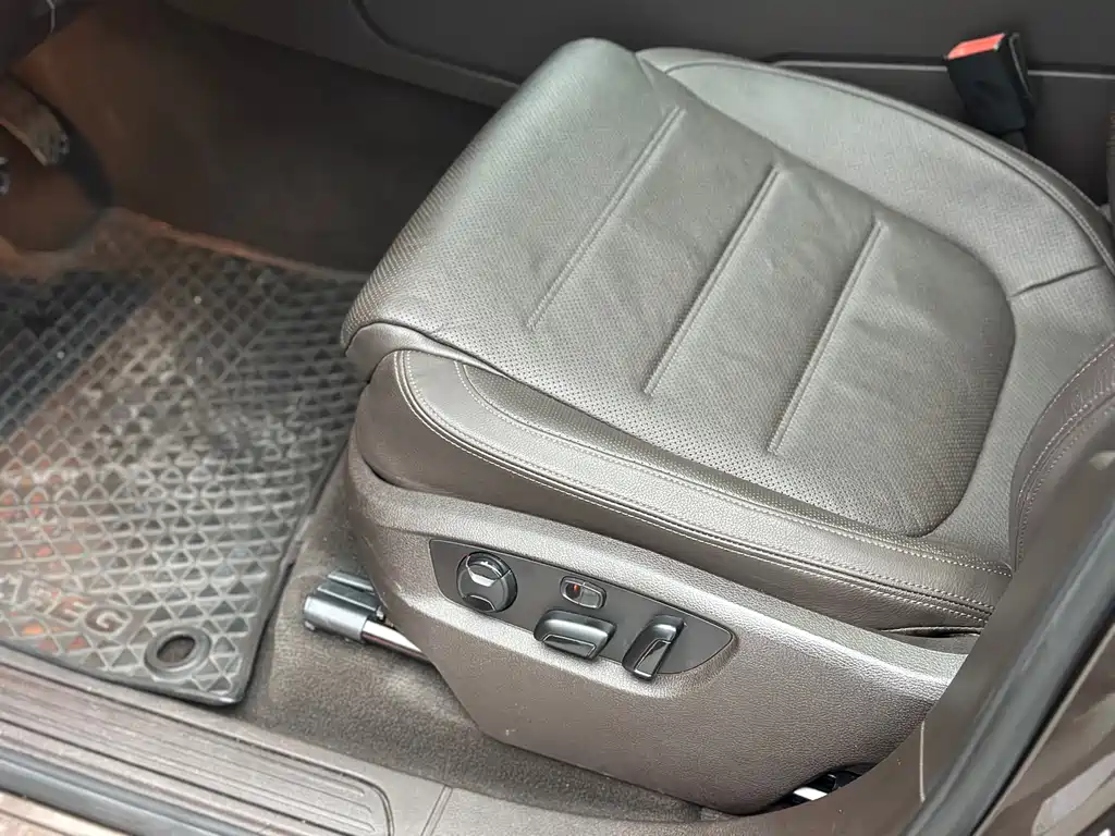 Touareg 2011 3.0TSI high configuration купить на сайте DeffCars